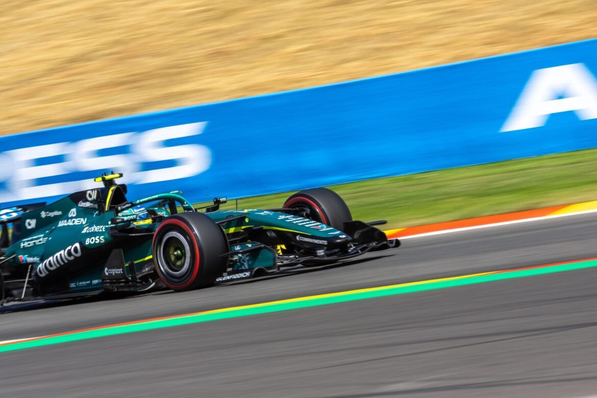Alonso rejeita considerar a temporada atual da Aston Martin como referência para sua decisão de 2027.