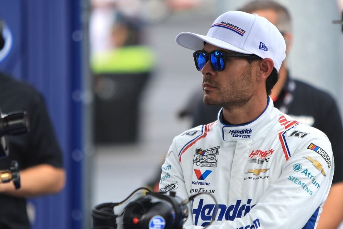 As corridas da NASCAR são muito longas no português brasileiro.