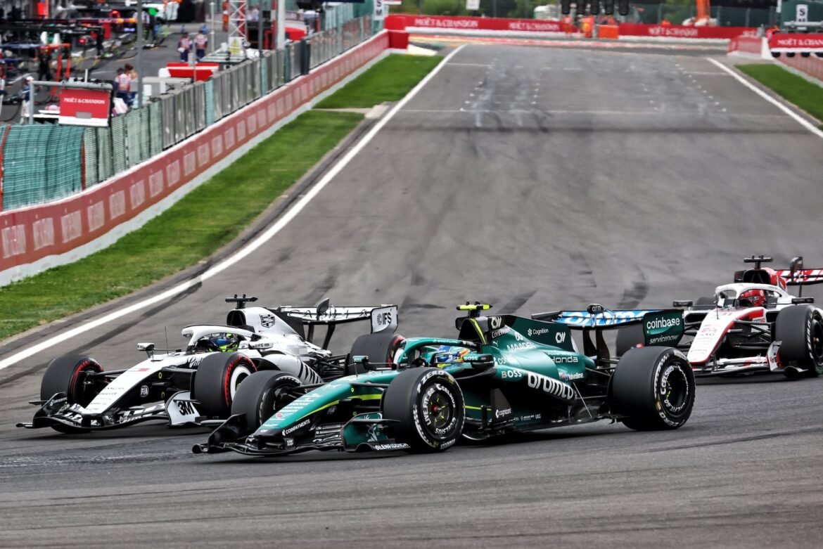Bottas expressa preocupação com a possível recuperação da Aston Martin no campeonato.