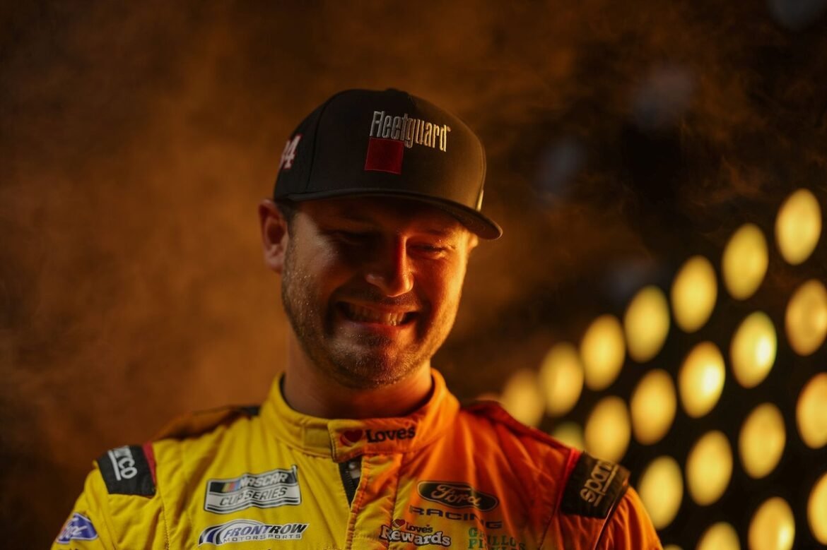 Desafio em Temporada da NASCAR no Brasil chega a este ponto.