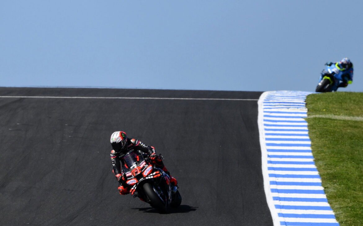 Designer de Phillip Island critica decisão do MotoGP em meio a alegações sobre campo de golfe.