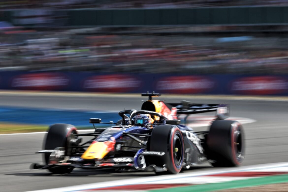 Empresário de Verstappen fornece novidades sobre o futuro na Red Bull.
