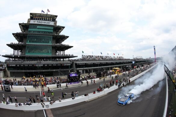 "Esta não é a nossa história" - Dentro dos Debates Raciais sobre o propósito da Brickyard 400