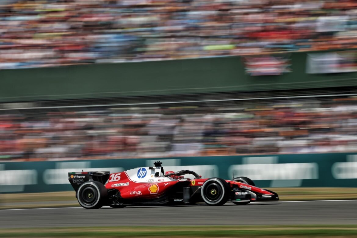 Ferrari impressiona e desafia a Mercedes em Silverstone.