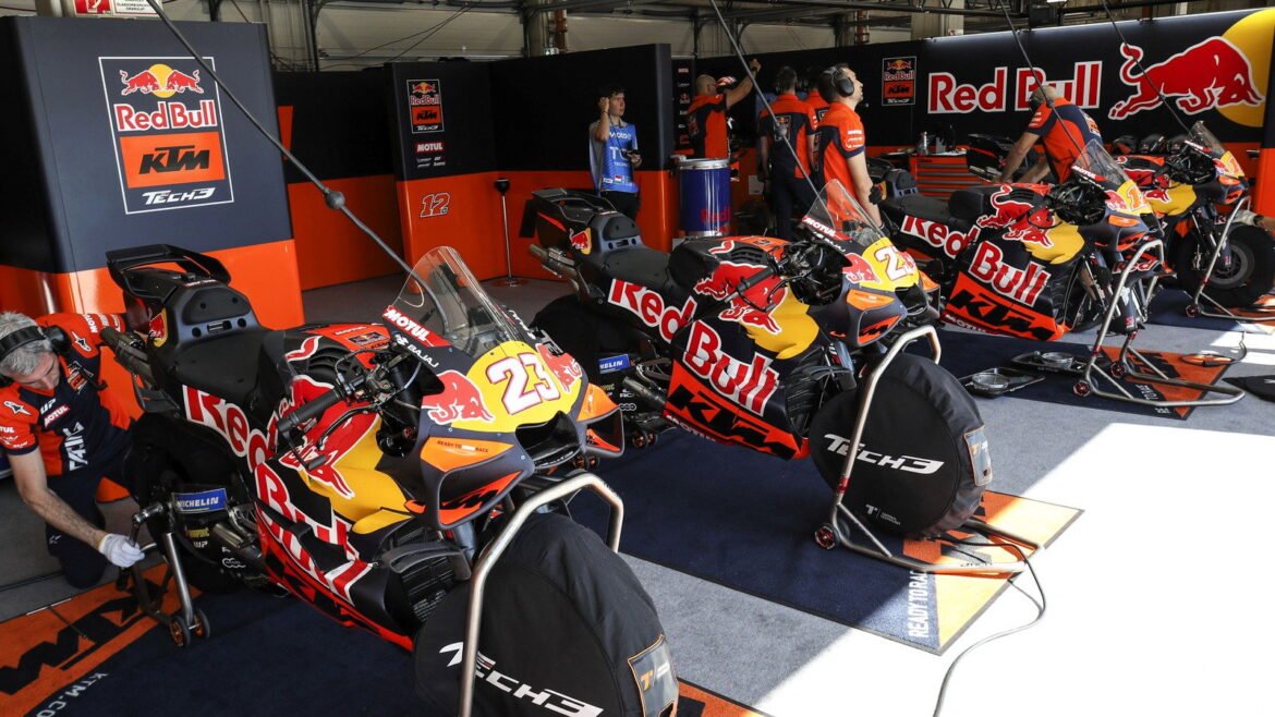 Guenther Steiner da Tech3 confirma especificações "chave" da moto KTM MotoGP de 850cc