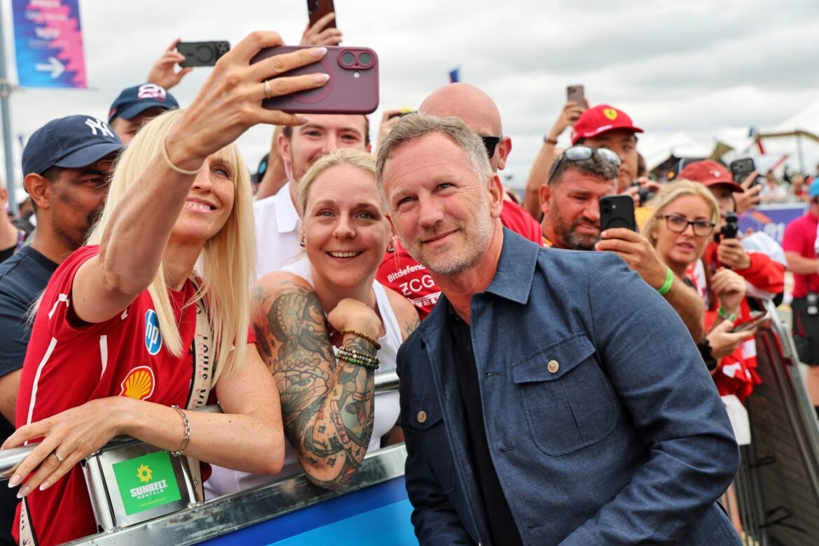 Horner reconhece nostalgia pela competição, mas critica os bastidores da categoria.