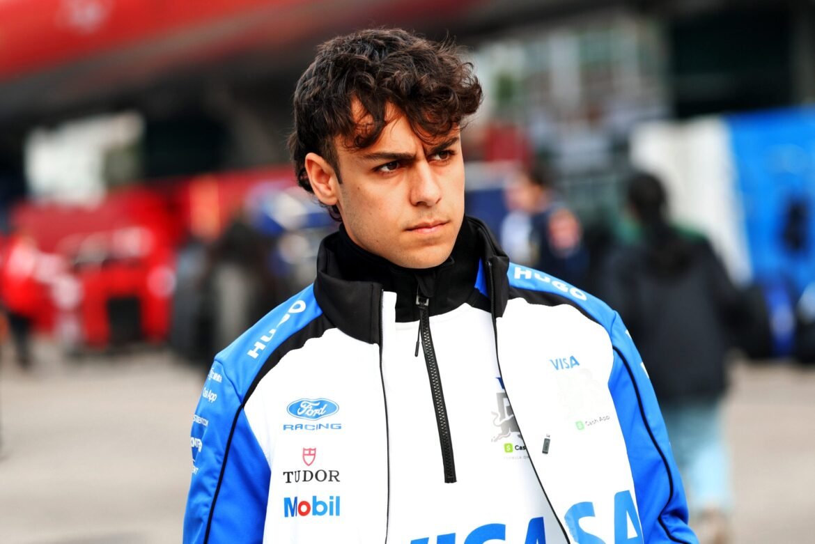 Lindblad expressa interesse pelo rali após vivência no Goodwood