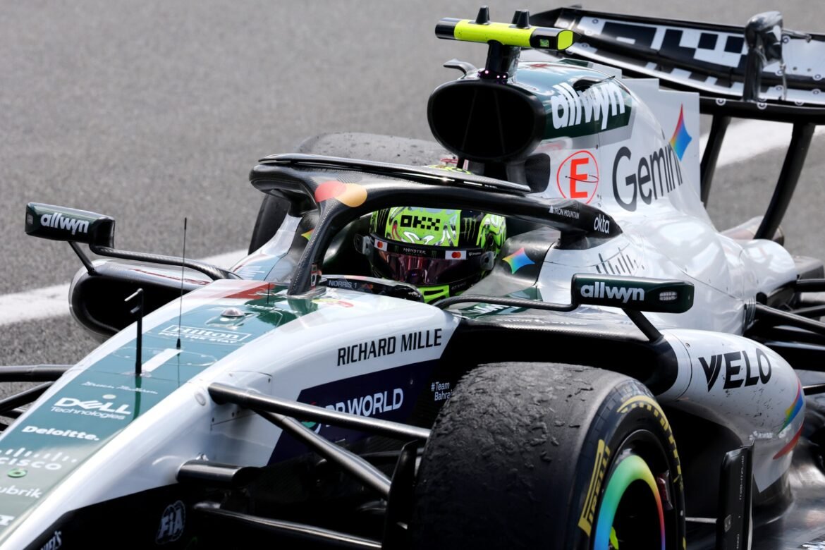 McLaren enfrenta queda de desempenho com motor Mercedes, e Stella explica a situação.