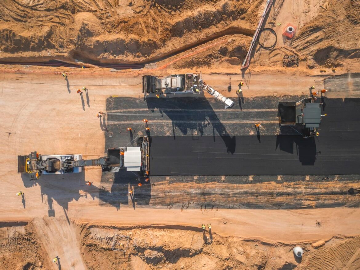 Pirelli estabelece pneus para a estreia em Madri e antecipa grande desgaste.
