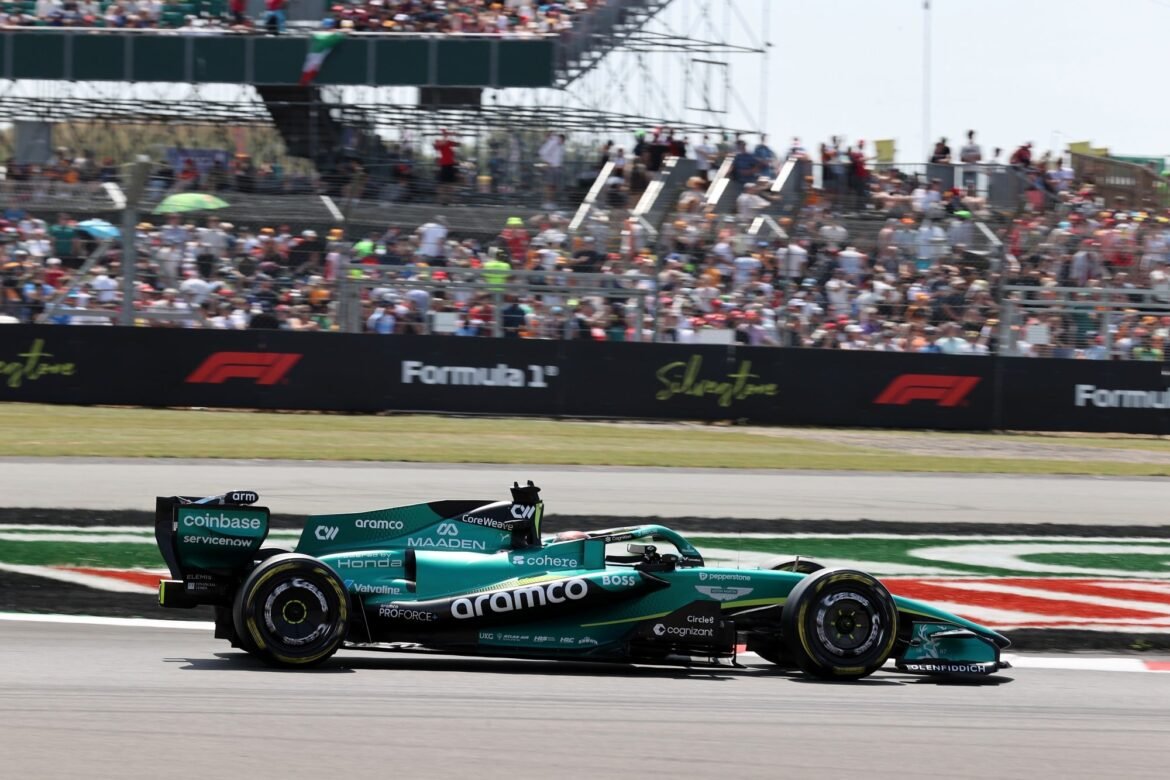 Stroll afirma que o carro da Aston Martin está altamente comprometido.