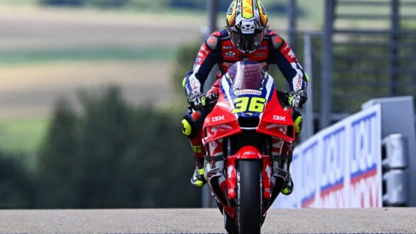 "Um desafio que eu queria enfrentar" - Joan Mir explica sua mudança para a Gresini Ducati no MotoGP.
