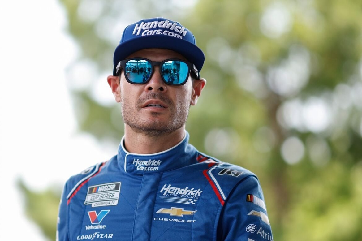 A vitória de Kyle Larson nos Knoxville Nationals traz impulso para a Copa.