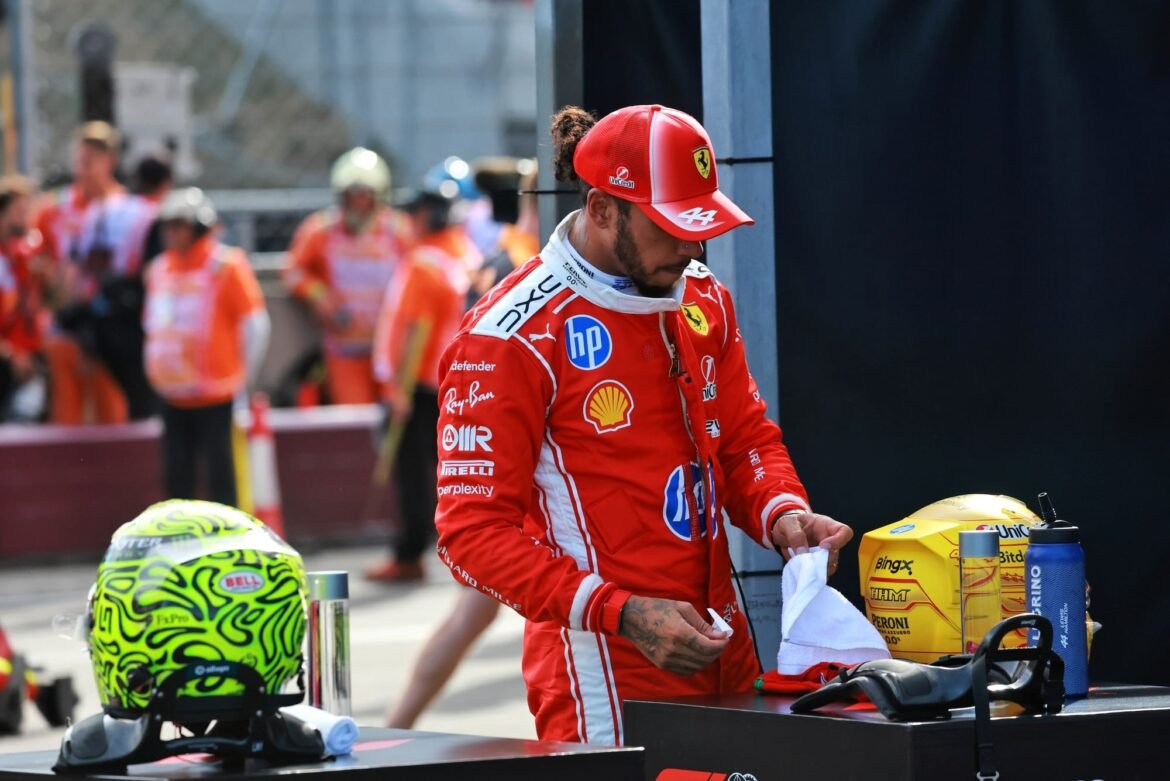 Ex-Ferrari justifica escolha de não apoiar Hamilton em Zandvoort.
