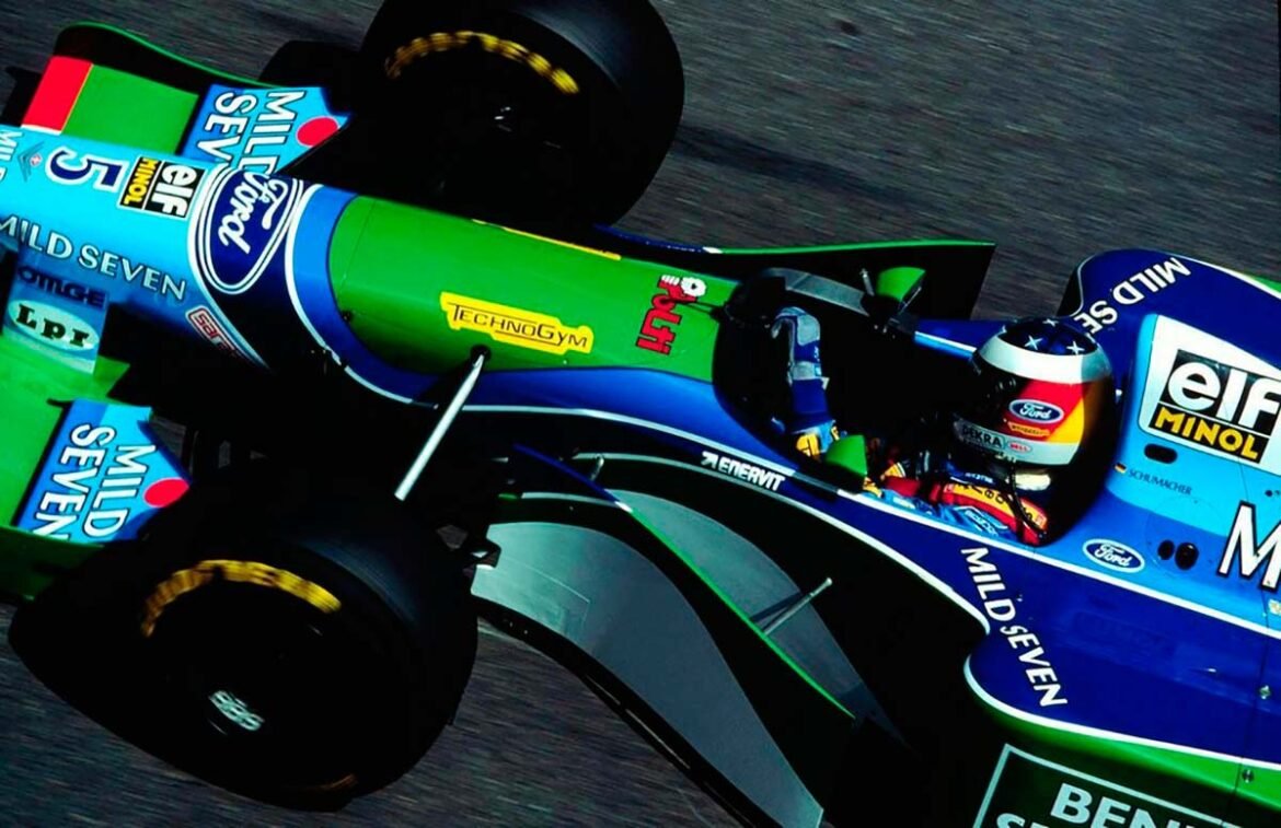Netflix revela data de estreia do documentário sobre a temporada de 1994 de Schumacher.