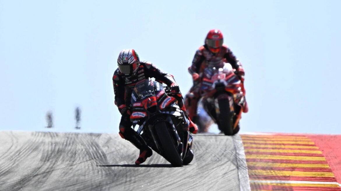 "Queria tornar sua vida um pouco mais difícil" - Marco Bezzecchi sobre a disputa com Marc Marquez no MotoGP de Aragão