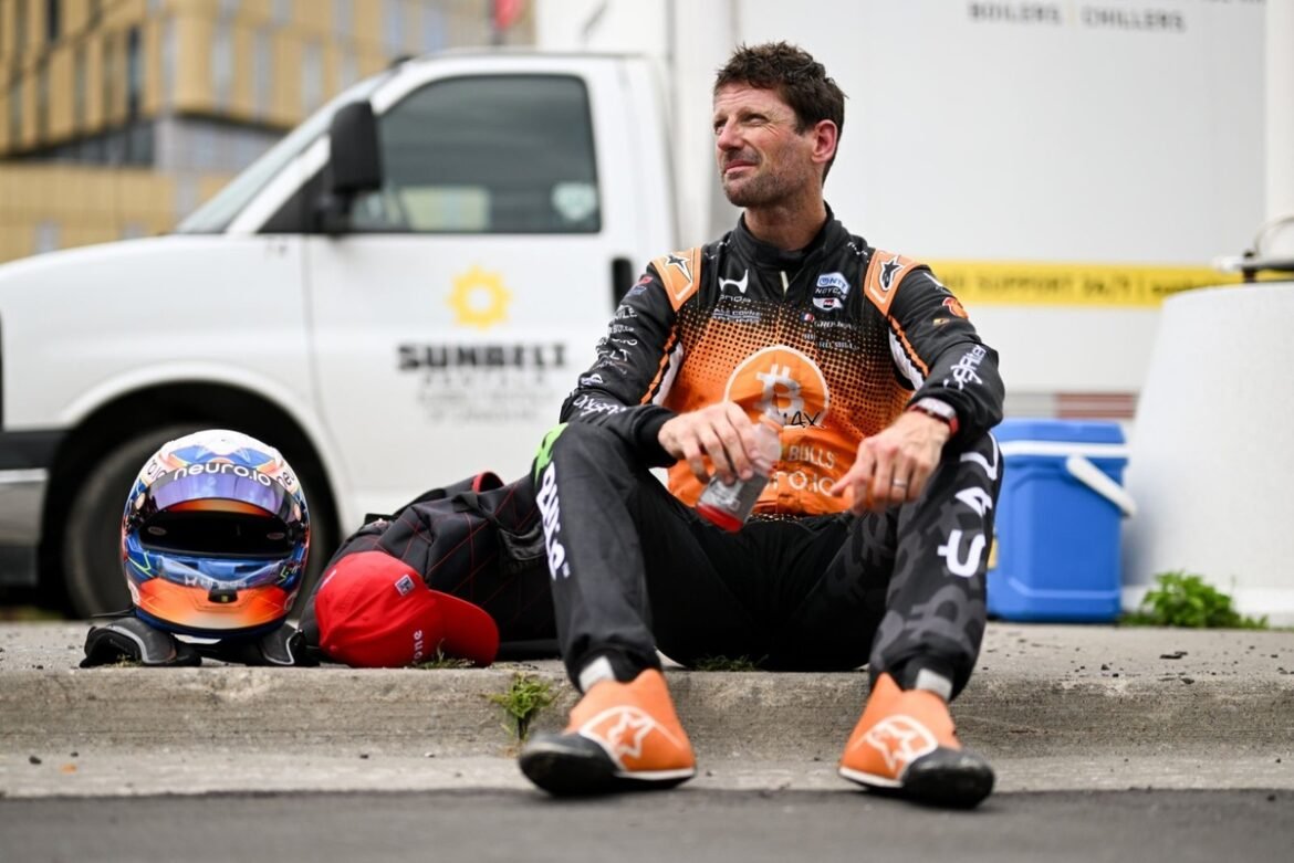 Romain Grosjean "chorou um pouco" após derrota no final da corrida que prolonga espera pela primeira vitória na IndyCar