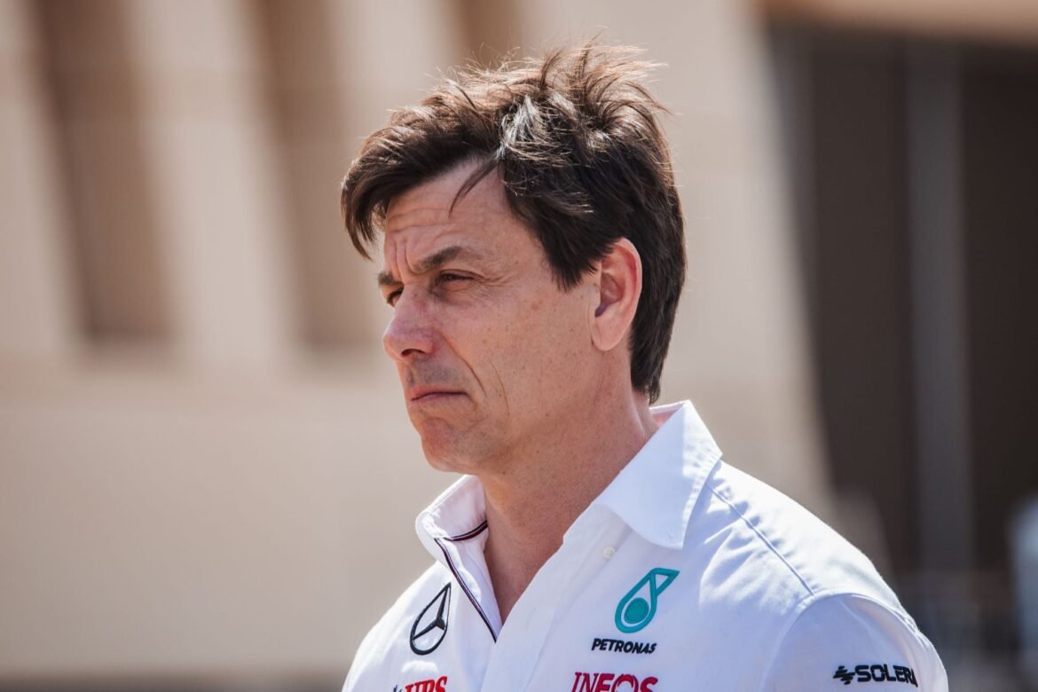 Wolff comenta sobre a pressão enfrentada por seu filho de apenas nove anos no Kart.