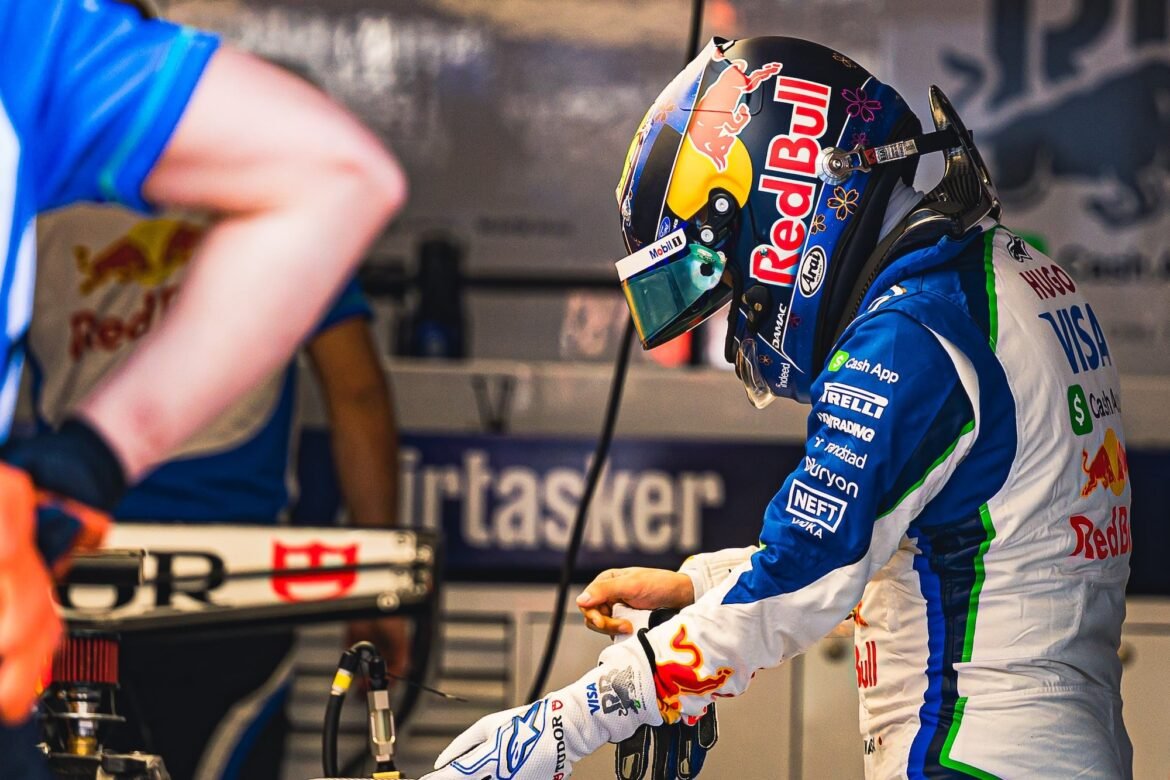 Iwasa assume o carro de Verstappen e participa da primeira sessão de treinos do GP da Itália