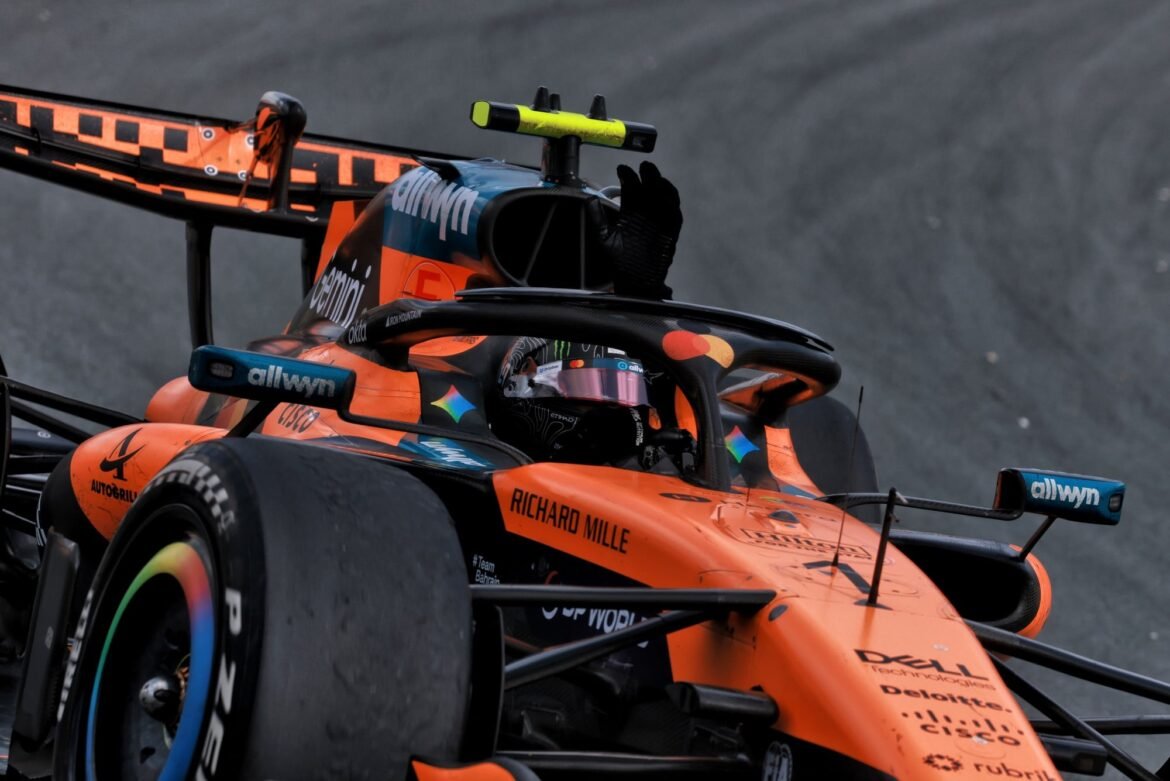 McLaren apresenta a controversa asa "Macarena" no GP da Itália.
