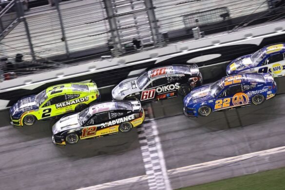 Penske realiza grande alteração, trocando as equipes de pit stop inteiras entre Austin Cindric e Ryan Blaney.