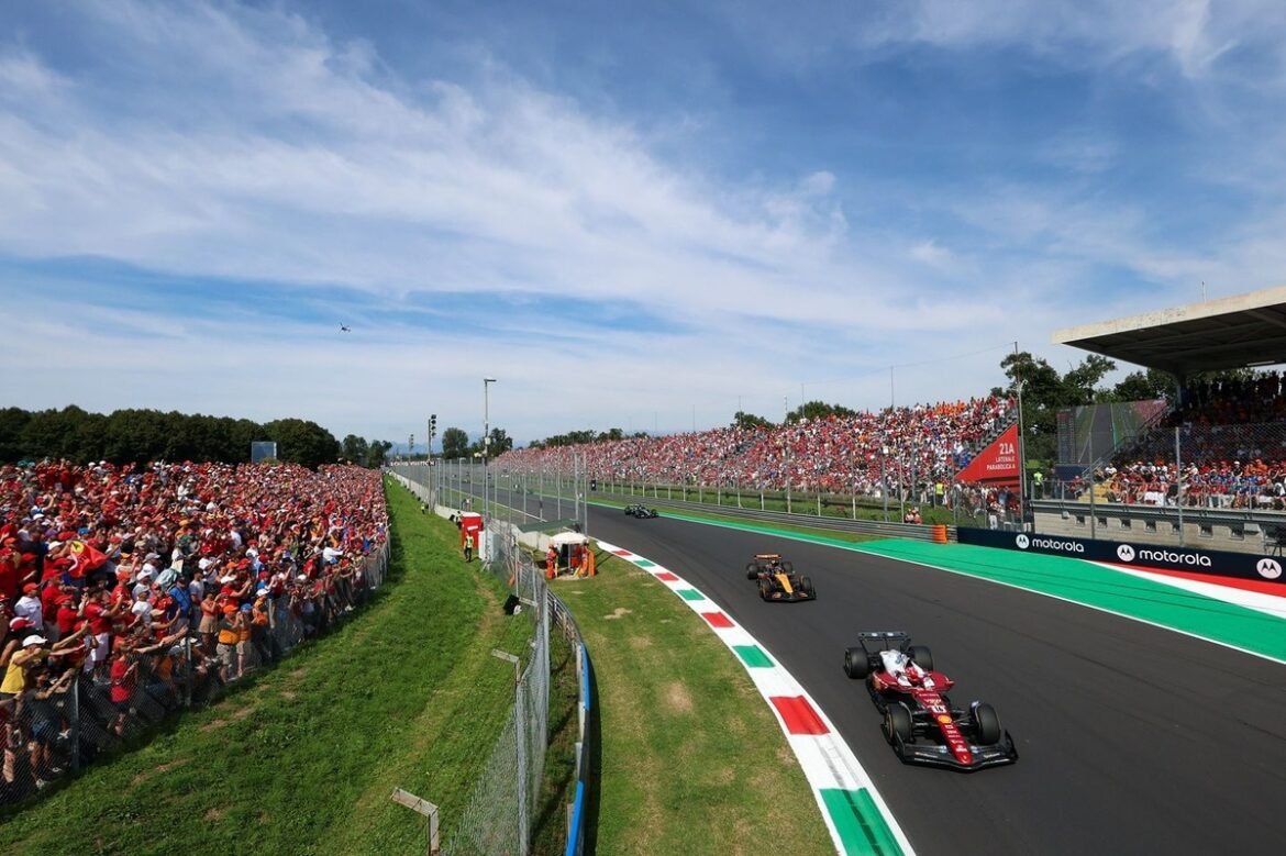 Relâmpago McQueen faz sua estreia como veículo de pista da F1 no GP da Itália.